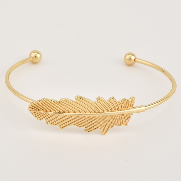 3 PC FEATHERED BRACELETS - Picture 4 of 5